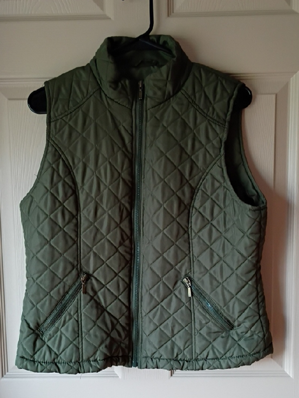 Quilted Olive Green Women's Vest - Medium